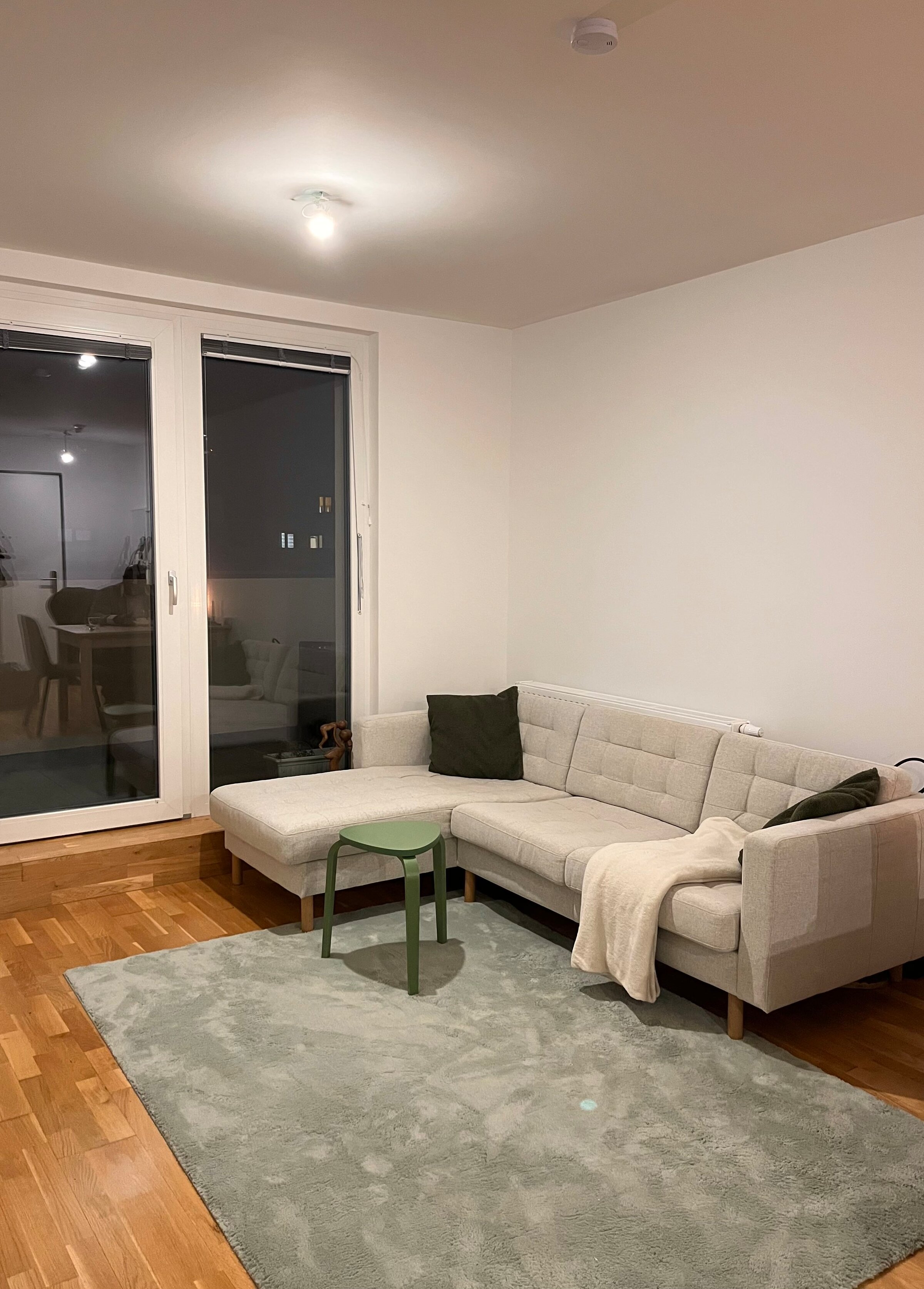 Wohnzimmer mit Couch