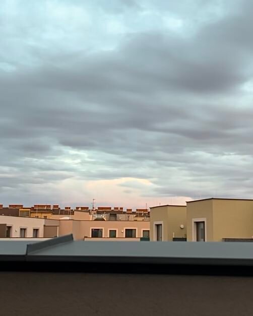 Nach Westen gerichtete Terrasse