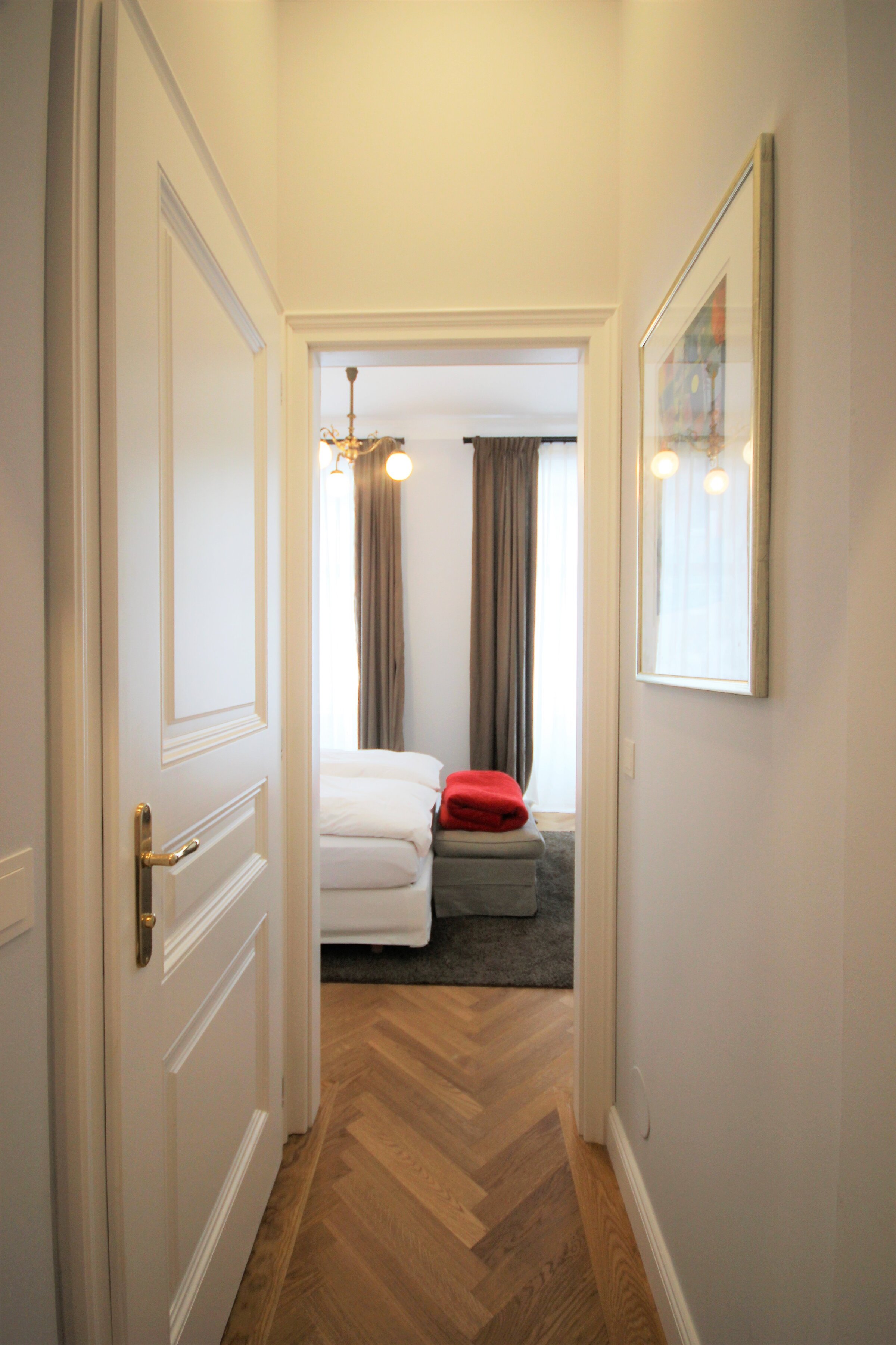 Blick ins Schlafzimmer 