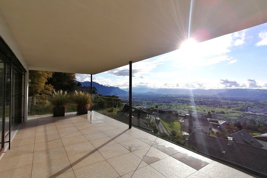Balkon mit Blick nach Süd-Westen | © Isabel Pfanner