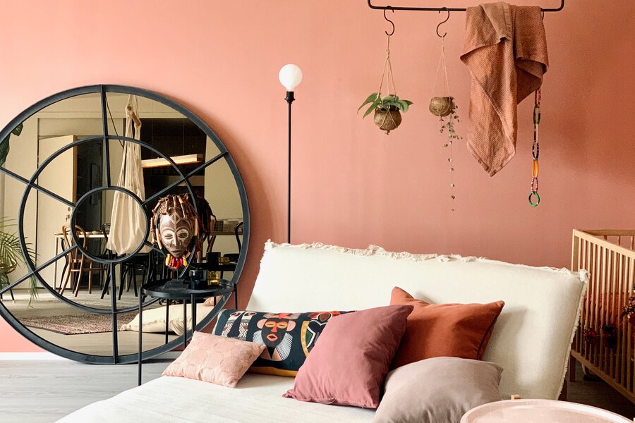 Wohnzimmer mit Schlafsofa