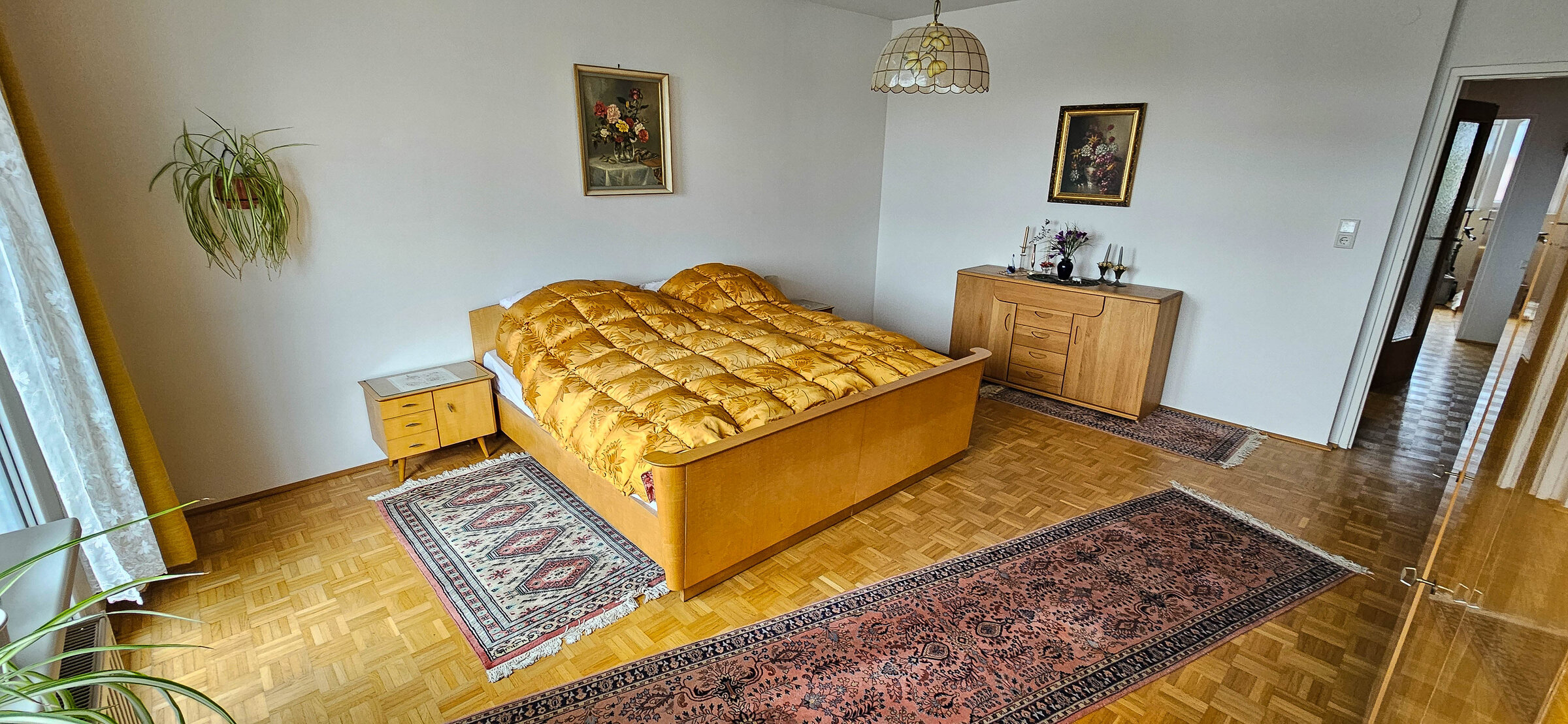 Schlafzimmer, Bett trennbar 
