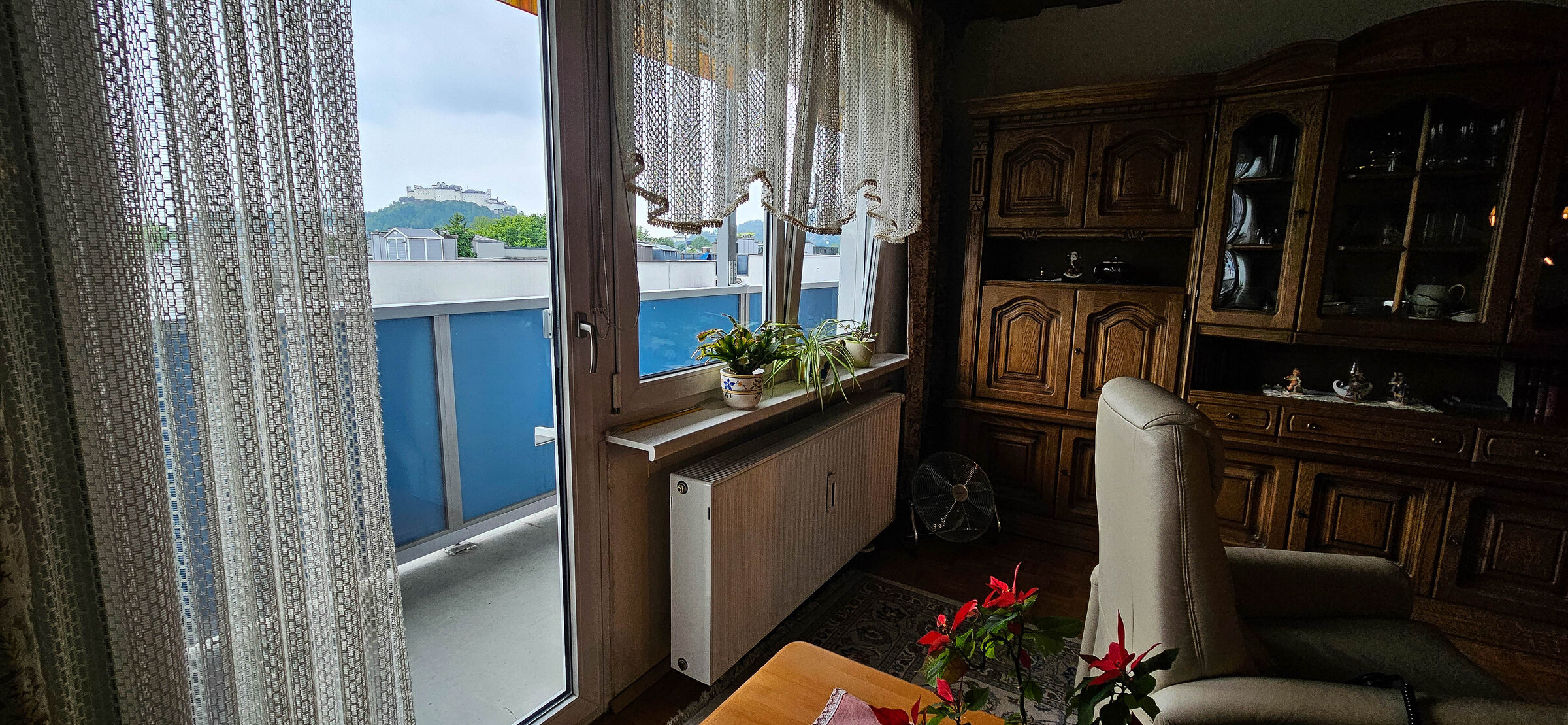 Wohnzimmer mit Blick auf Festung Hohensalzburg 