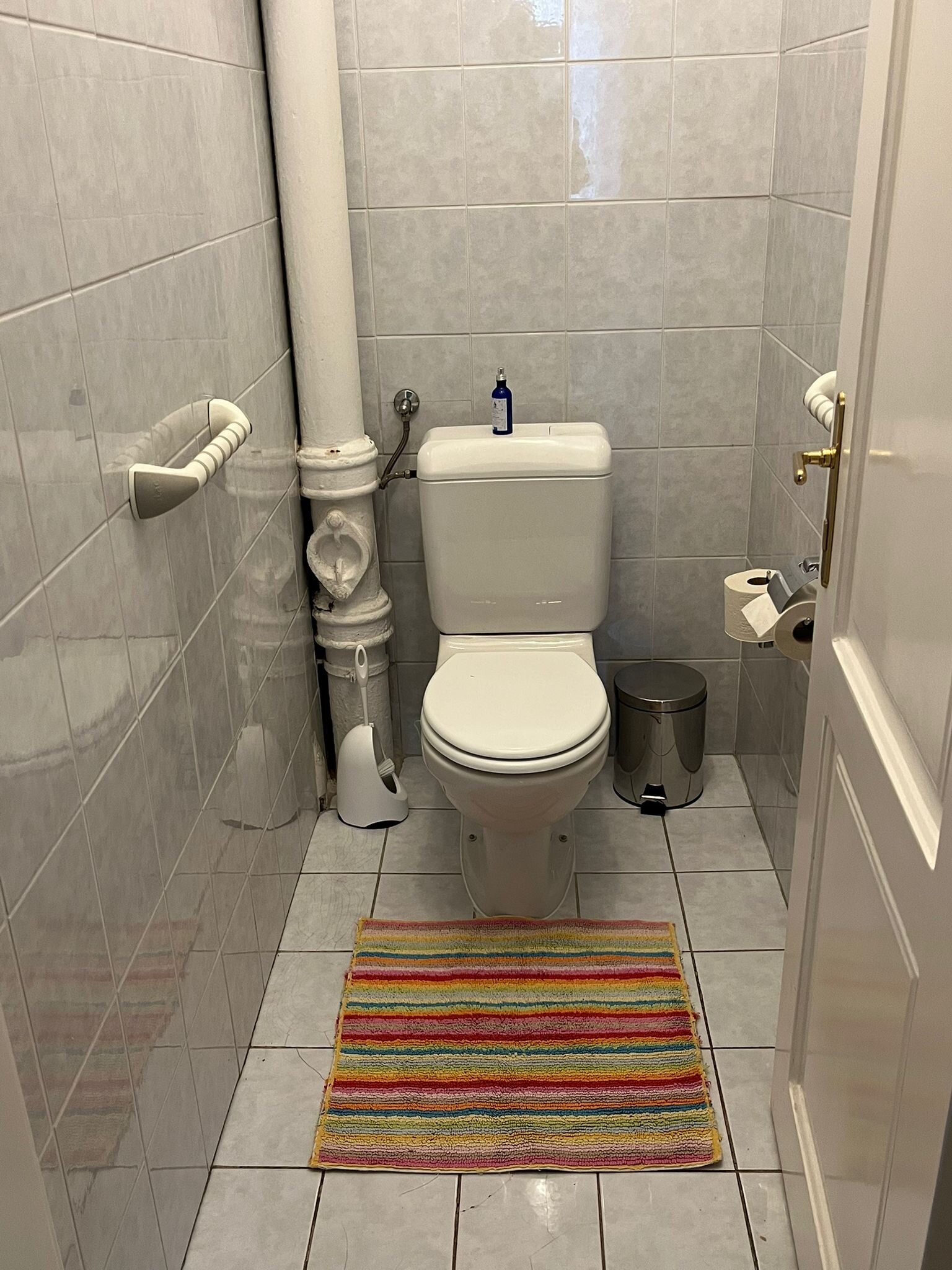 Toilettenraum