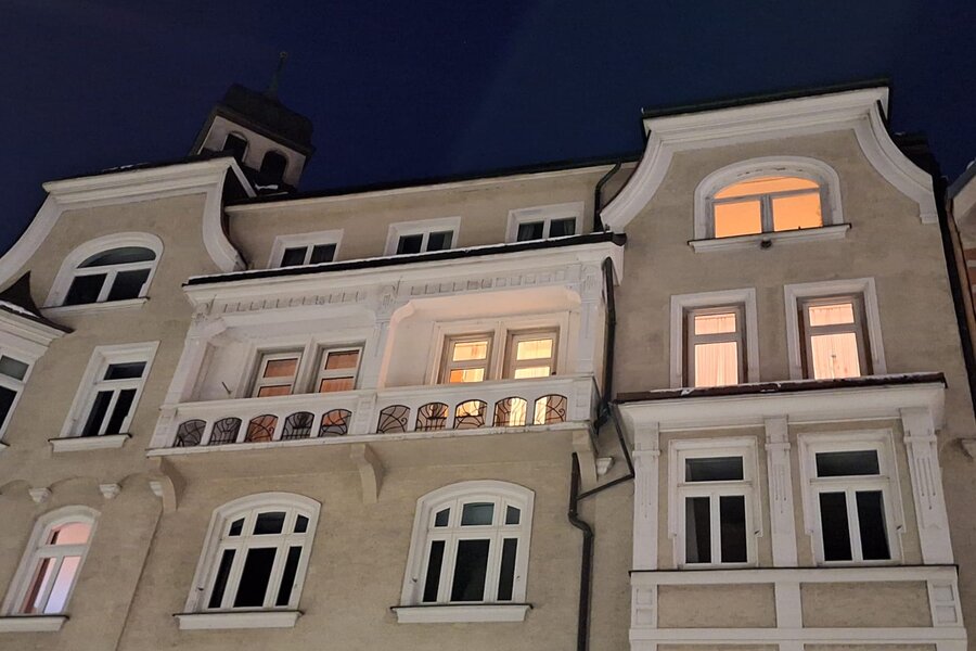 Großer Balkon über Schlafzimmer und Arbeitszimmer