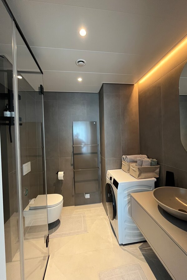 Bathdroom