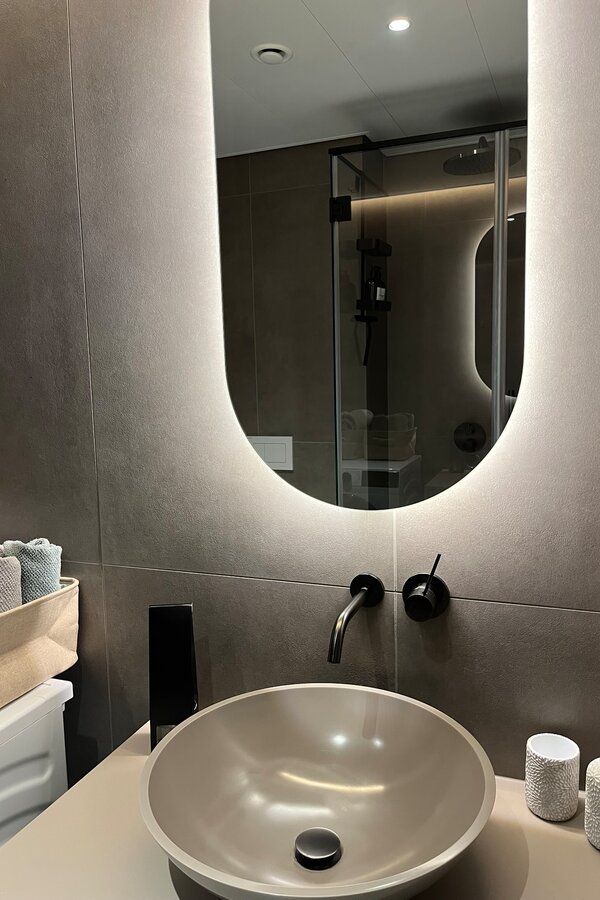 Bathdroom