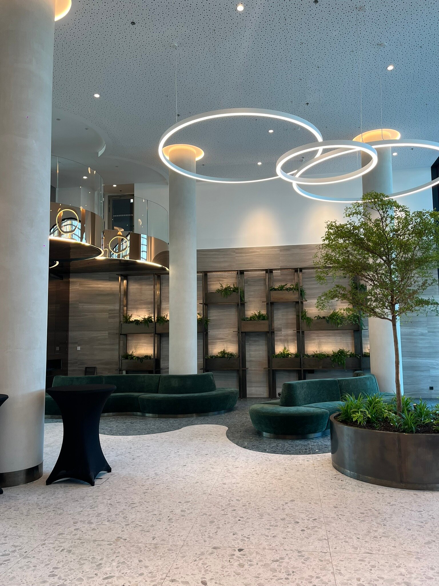 Lobby entrance groundfloor