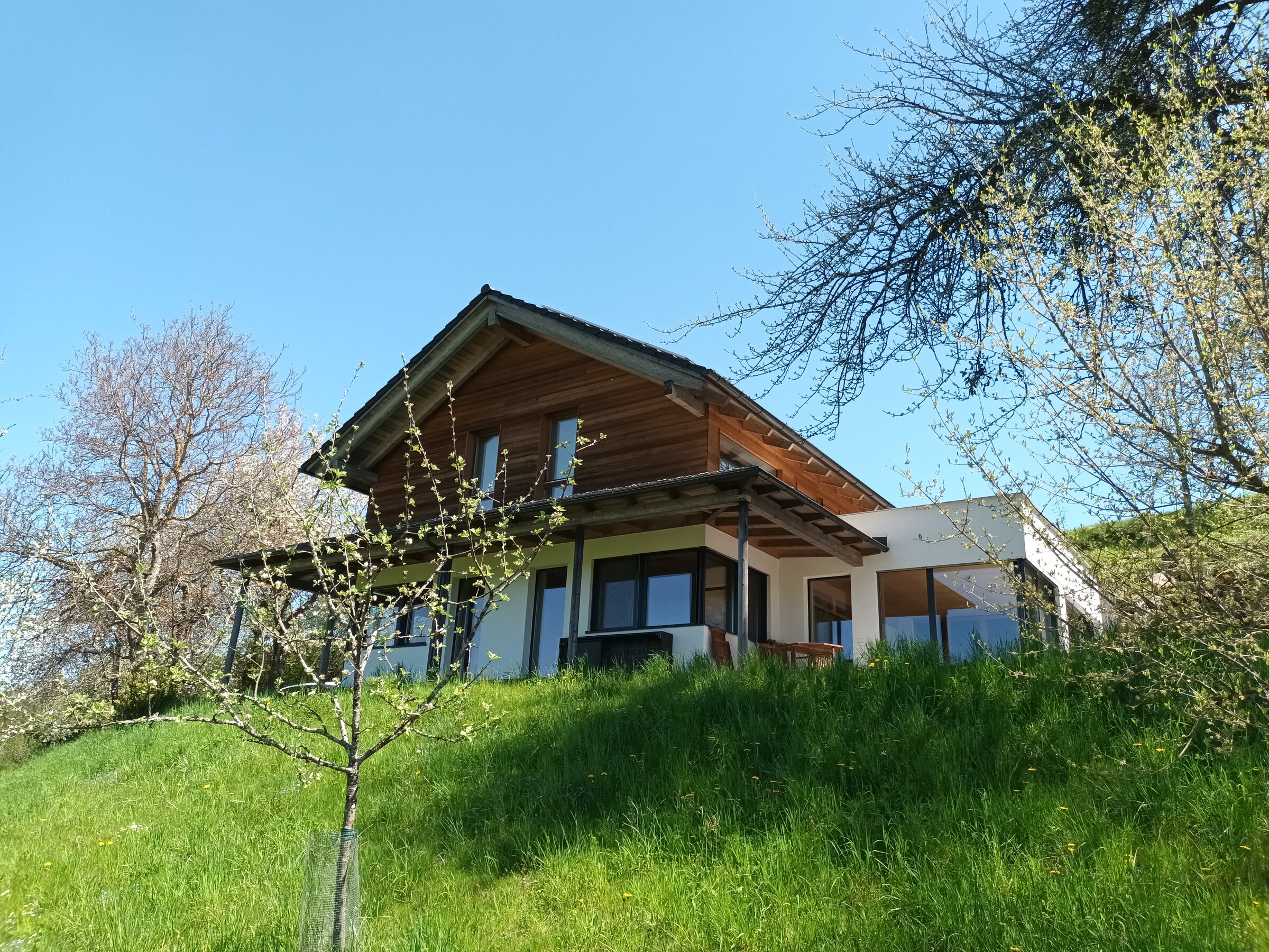 Leben inmitten der Natur, abseits von Verkehr und Trubel lm Wanderparadies der Mühlviertler Alm.