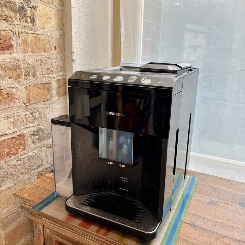 Küche: Kaffeevollautomat 