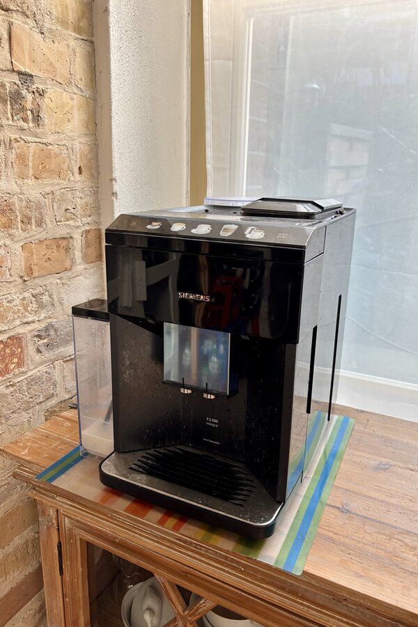 Küche: Kaffeevollautomat 