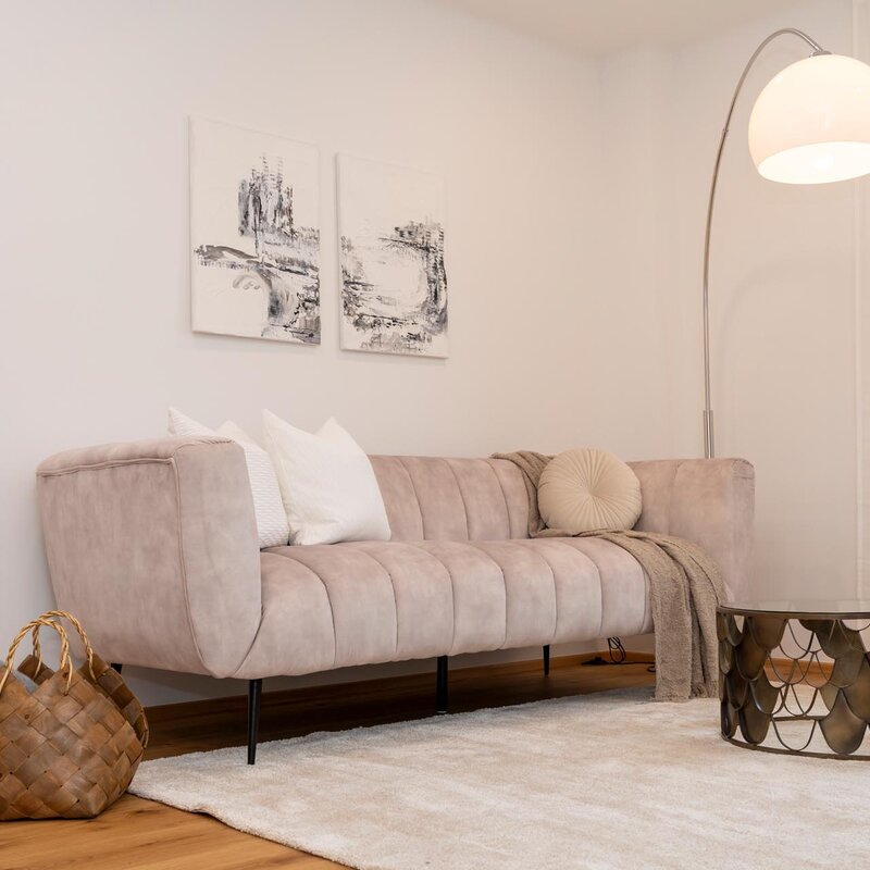 Einladende, gemütliche *3-Zimmer-Luxuswohnung* im inneren Stadtgebiet von Graz