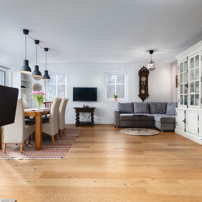 Living and dining area