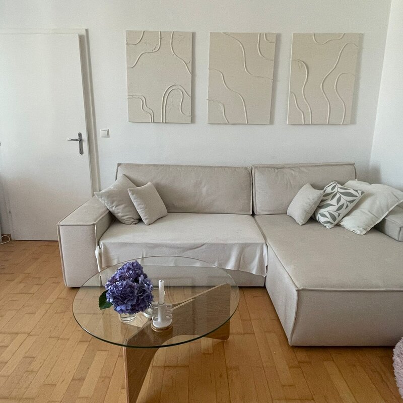 Gemütliche große Couch, zum Ausziehen