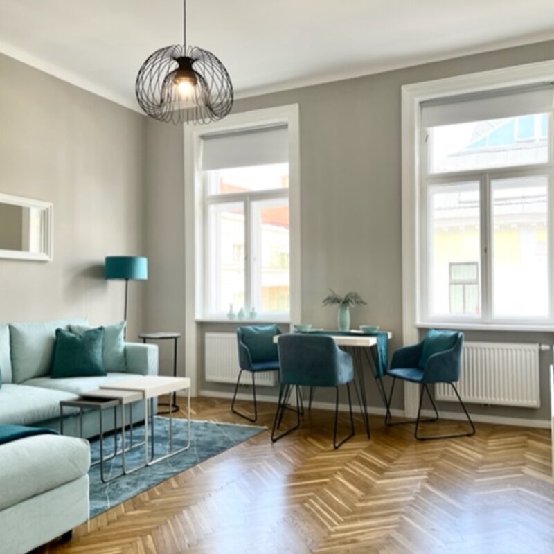 the living room - friendly and bright