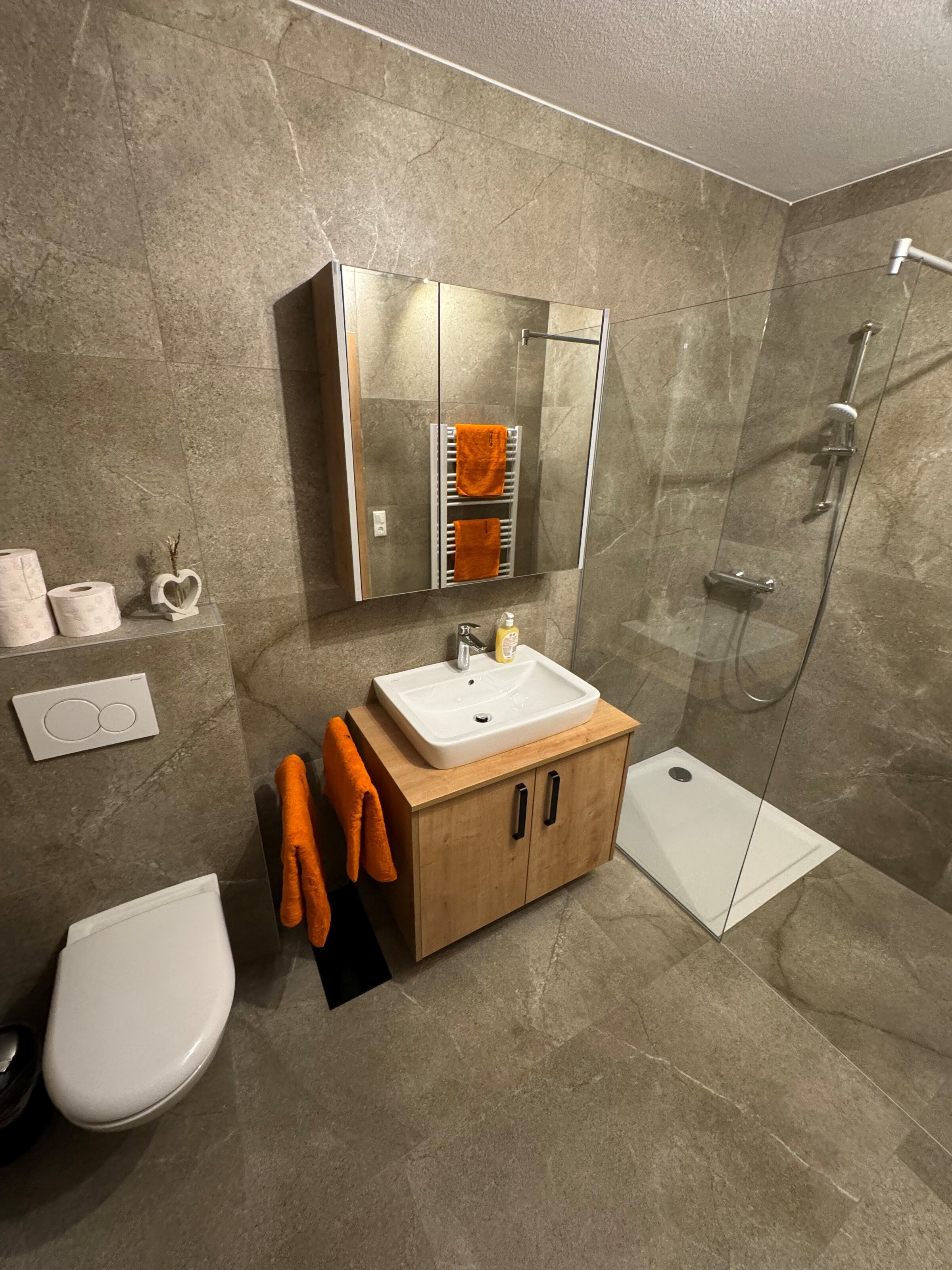 barrier-free shower
