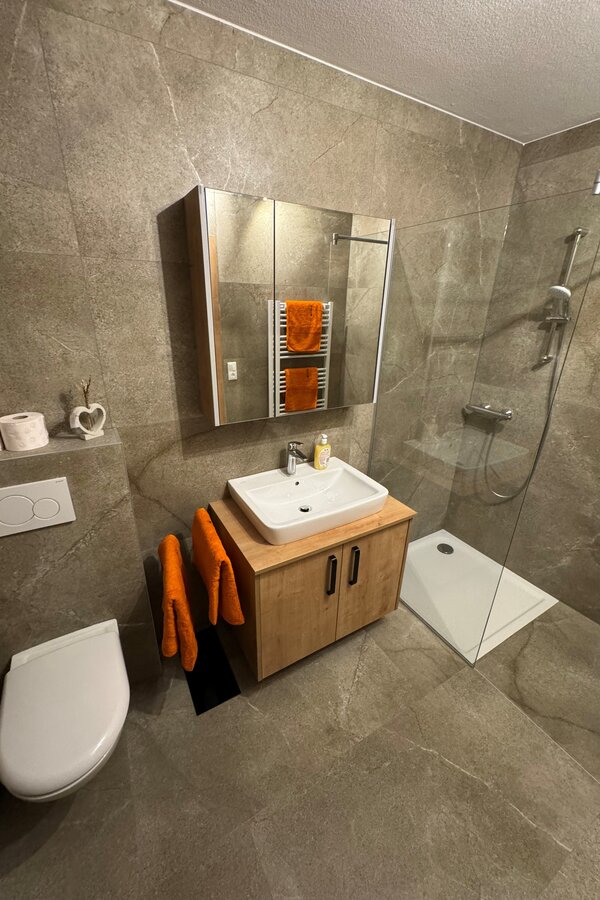 barrier-free shower
