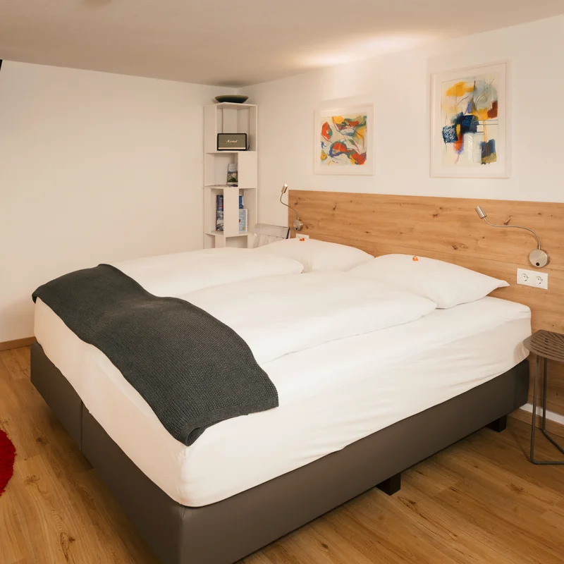 sleeping area and tv | © villamarwa