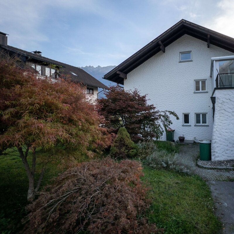 Garten & Bergpanorama: 3-Zimmer Wohnung zur Kurzzeitmiete in Bludenz – Wohnen auf Zeit für 1 bis 6 Monate