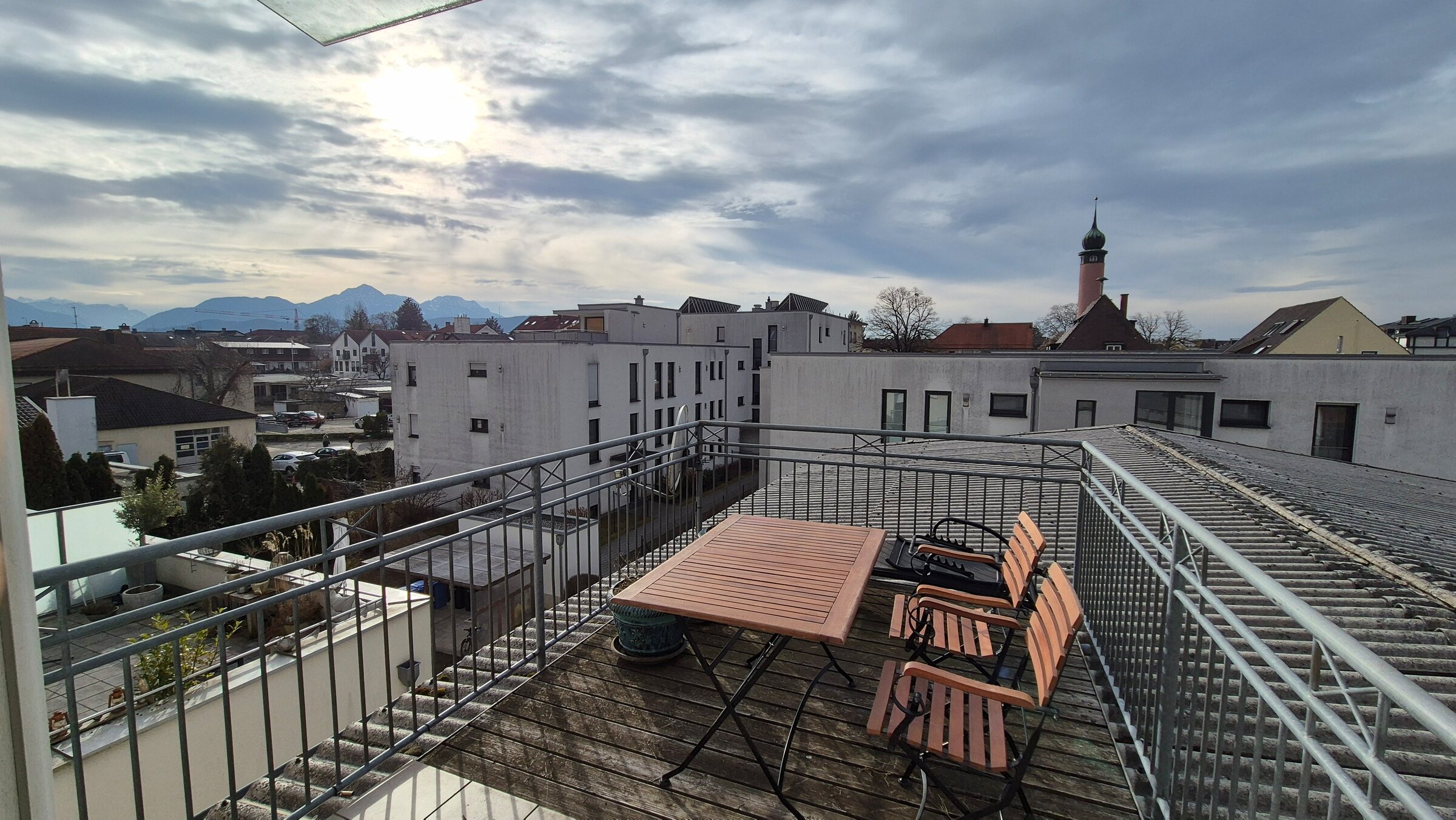 Mountainview, table, chairs (4), lounger, sun protection