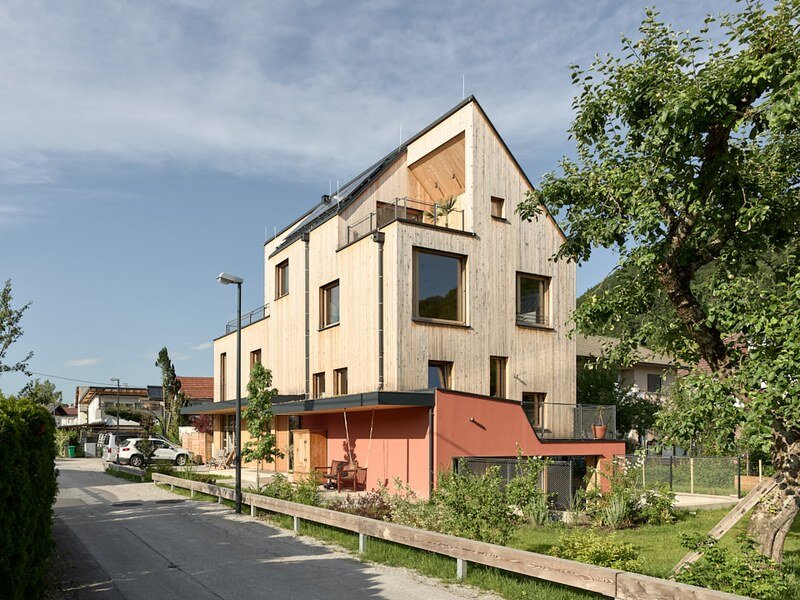 Modern wooden house with garden – short-term rental & temporary housing for 1 to 6 months in Salzburg