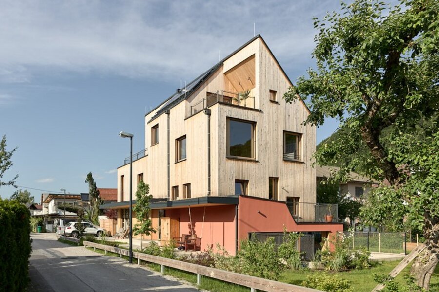 Modern wooden house with garden – short-term rental & temporary housing for 1 to 6 months in Salzburg
