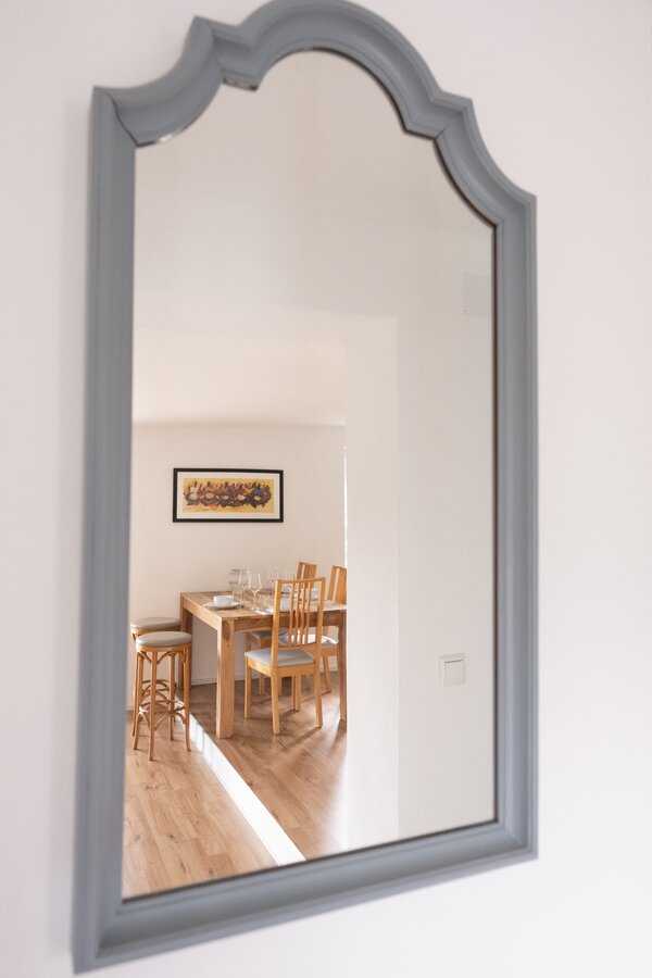 A complete, large, newly purchased set of dishes is available.