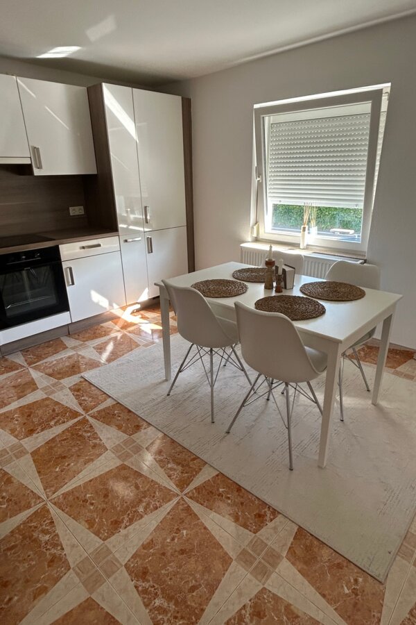 Bright kitchen & dining area – 2-room apartment for short-term rental & temporary housing for 1 to 6 months in Bergheim