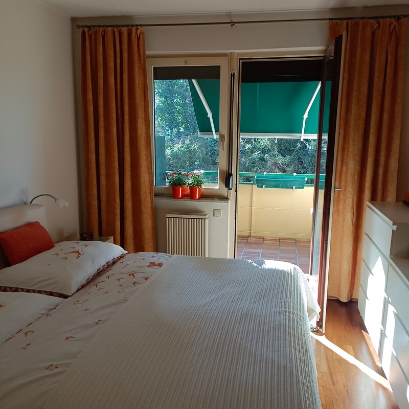 Schlafzimmer / Balkon
