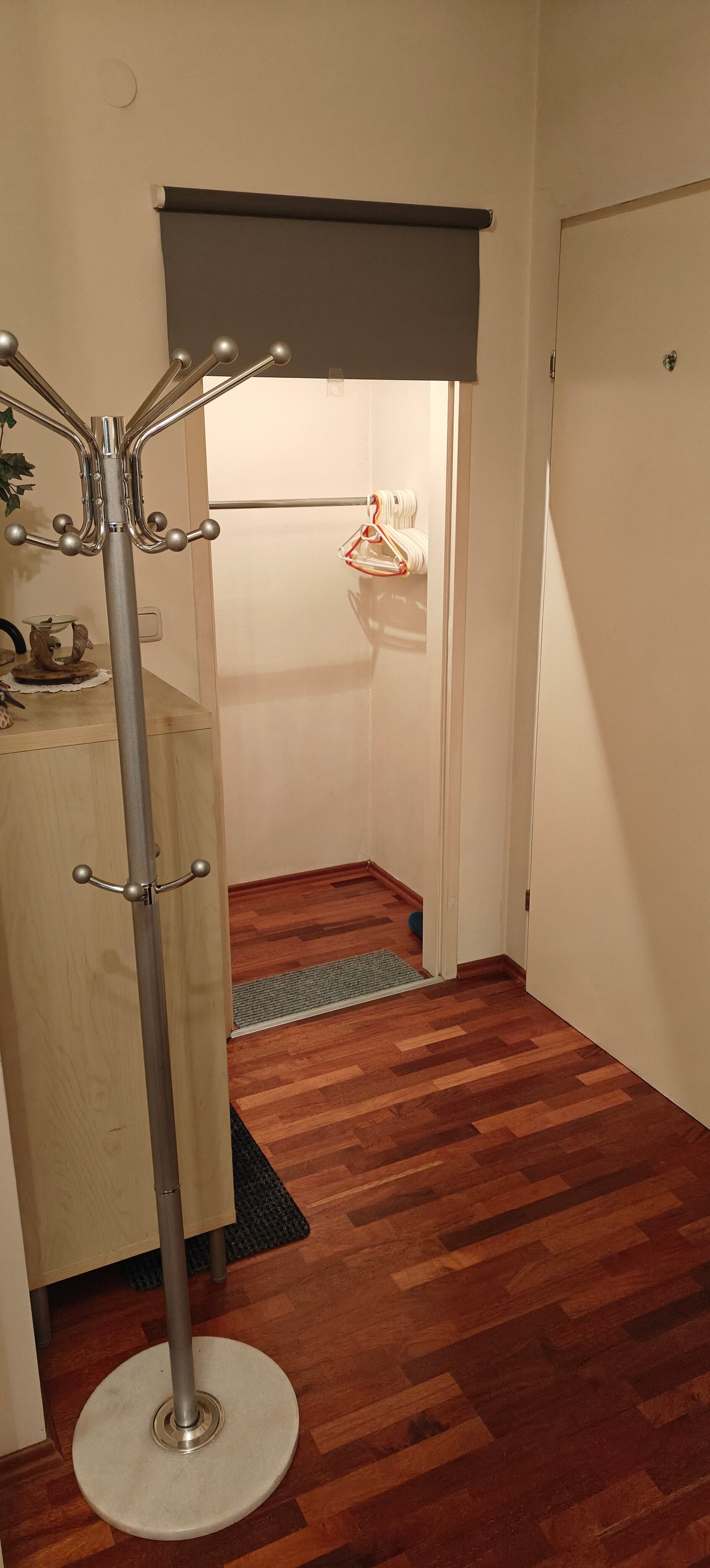 Begehbarer Schrank