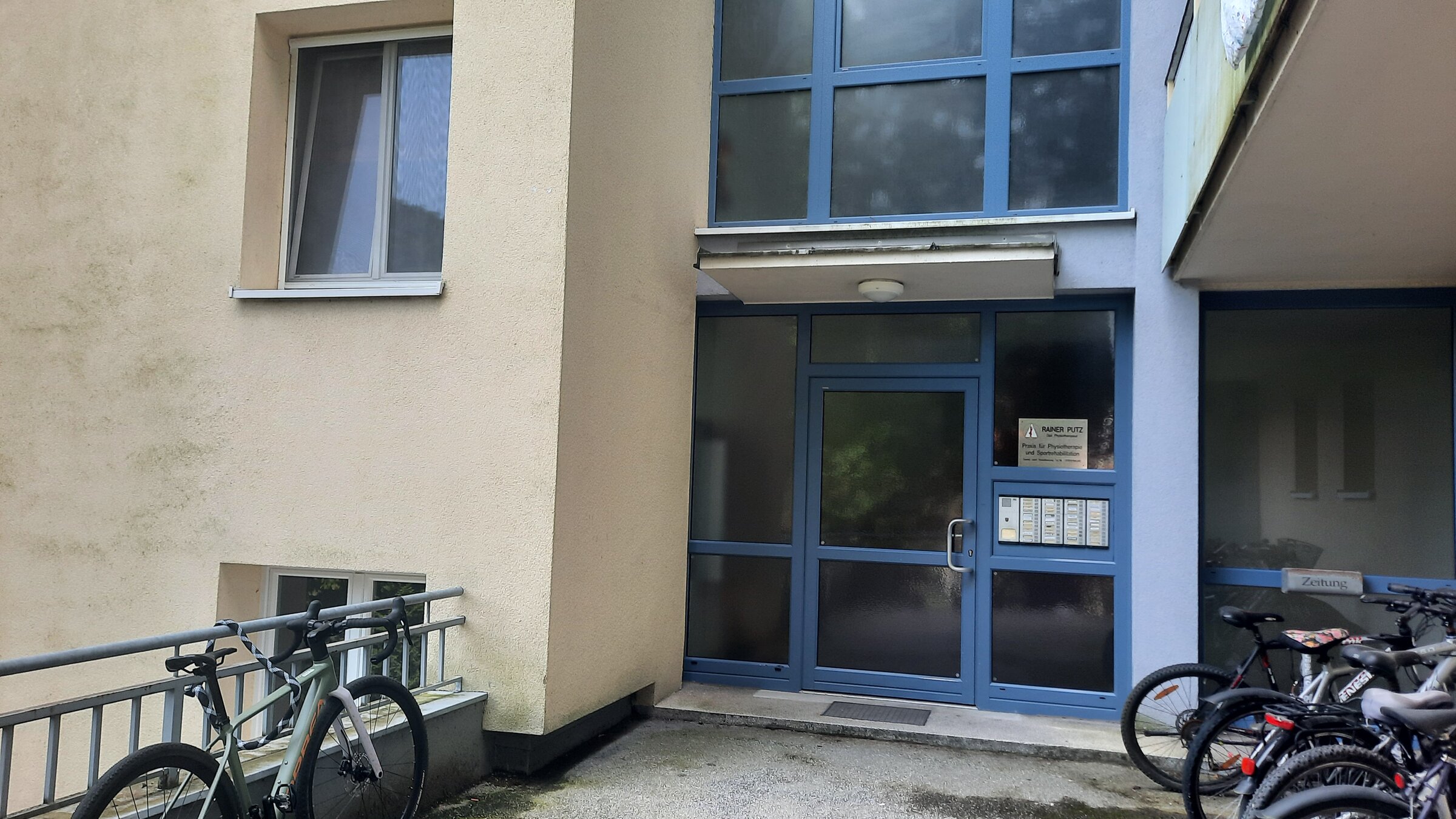 Haupteingang zum Haus | © Evelyn Gschwandtner