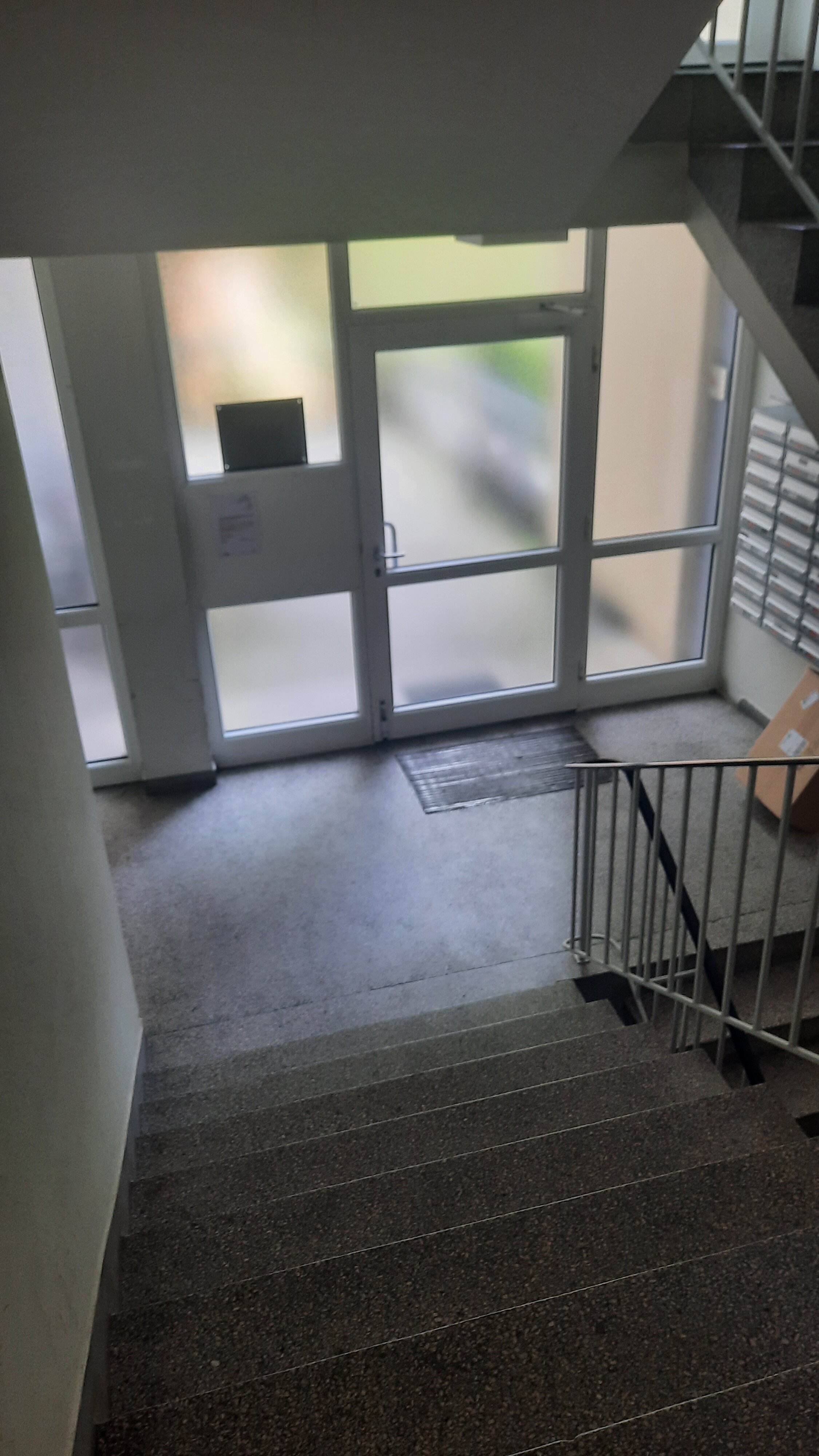 Treppenhaus, Ausgang, Erdgeschoss | © Evelyn Gschwandtner