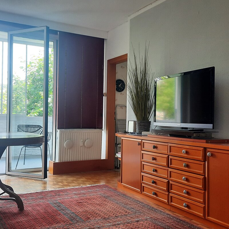 Blick zur Loggia und Kücheneingang | © Evelyn Gschwandtner