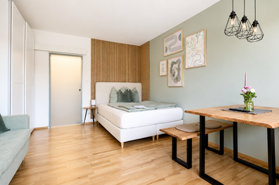 Helles 1-Zimmer Apartment mit modernem Interieur – Kurzzeitmiete & Wohnen auf Zeit für 1 bis 6 Monate in Klagenfurt.