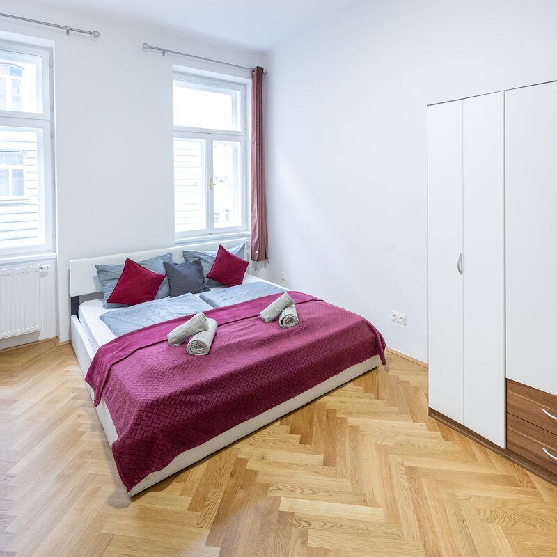 Helles 1-Zimmer Apartment mit Parkettboden & Einbauschrank – Kurzzeitmiete Wien, Wohnen auf Zeit 1 bis 6 Monate