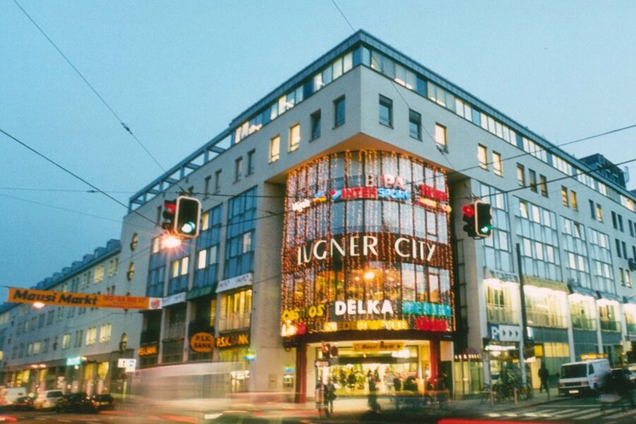 1 Minute away - directly in the city