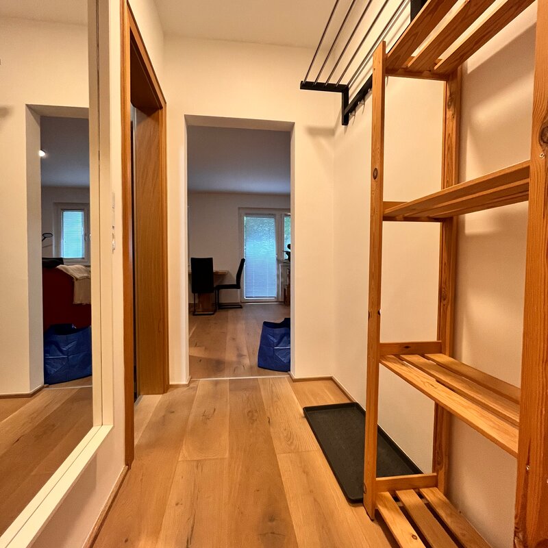 Wardrobe and shoe rack | © @pmb