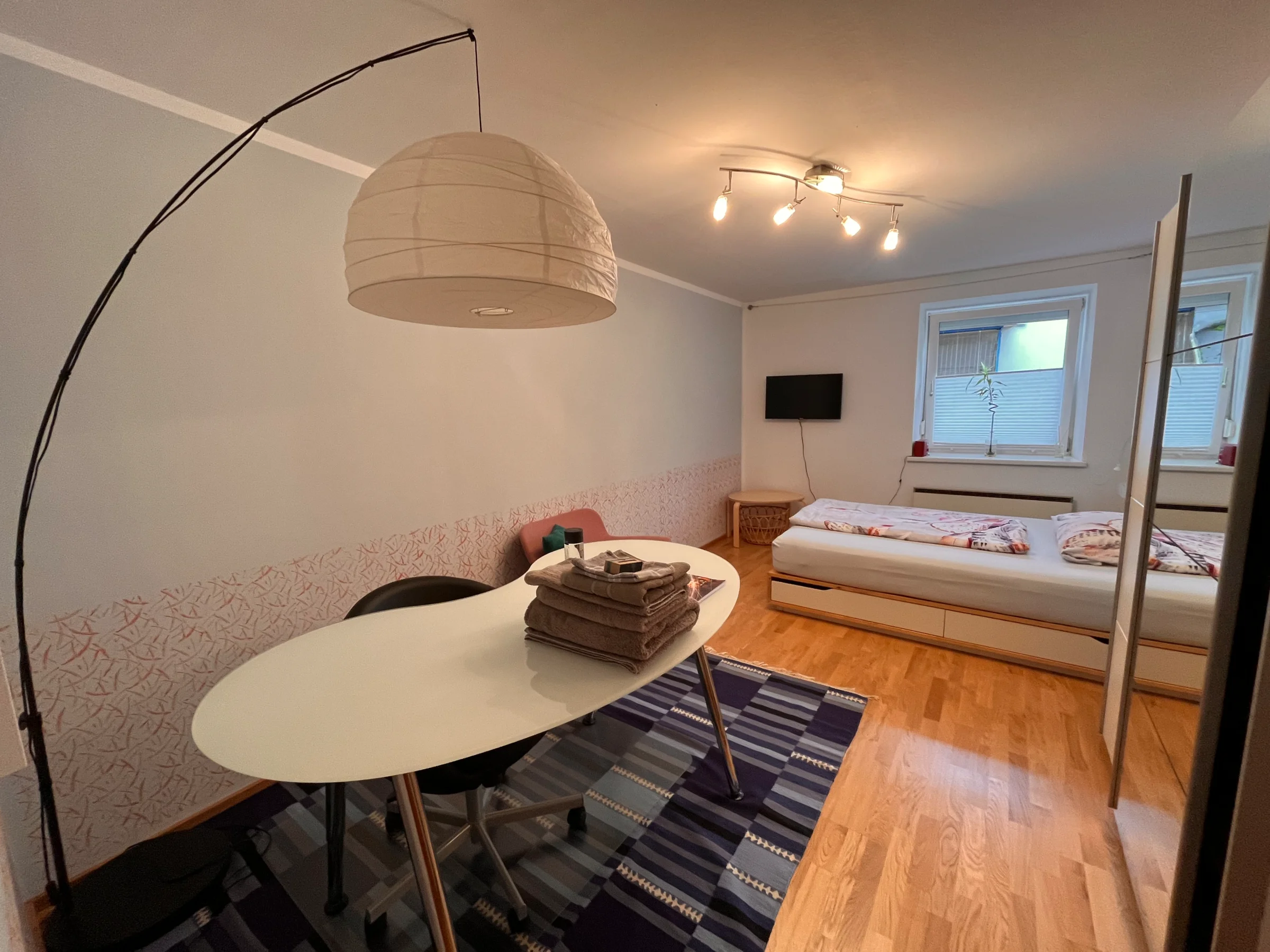 Schreibtischecke | © Slepp-Inn