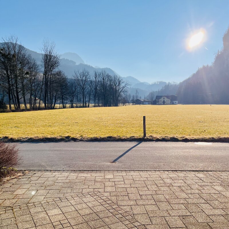 Parkplatz  vor dem Haus