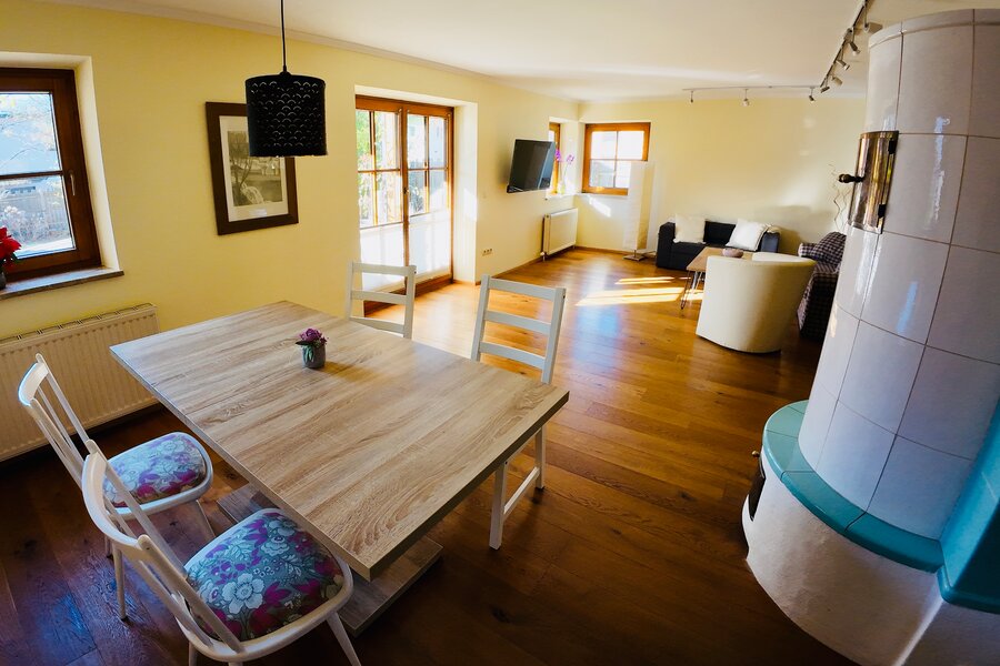 Essplatz, Wohnzimmer 