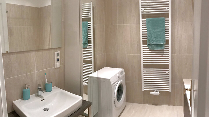 Bath room