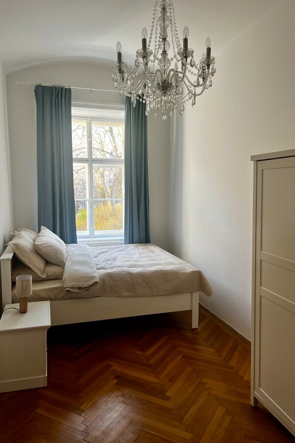 sleeping room 1