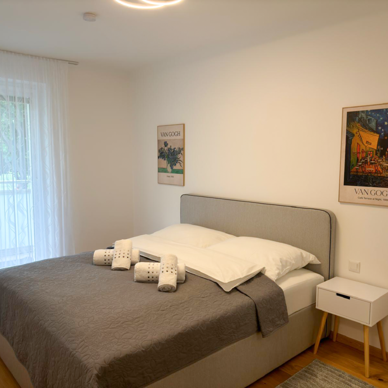 Schlafzimmer 2