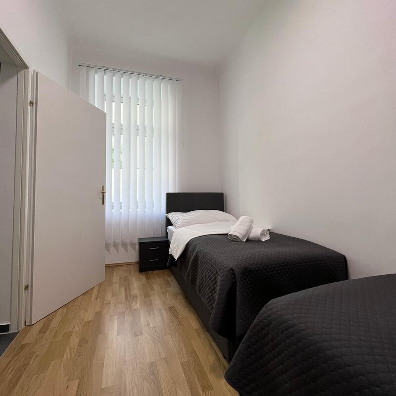 Schlafzimmer Kleine Betten (2 - 90x100)