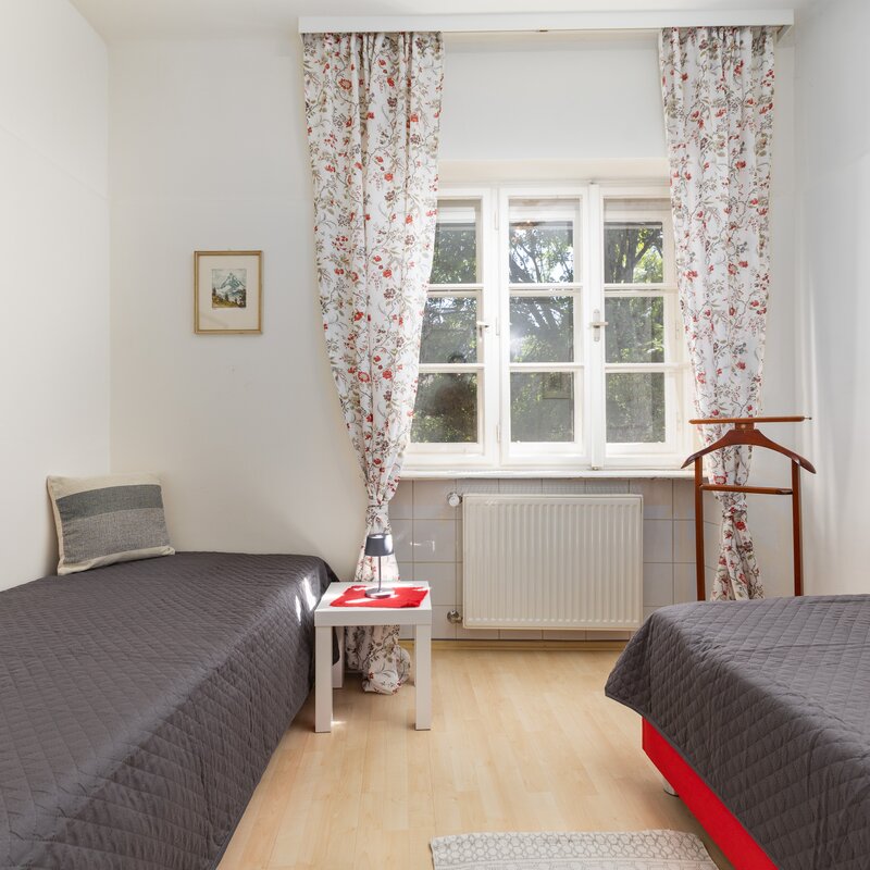 Schlafzimmer 2