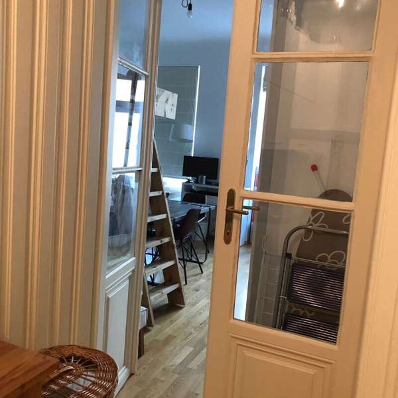 Door to living and bed room