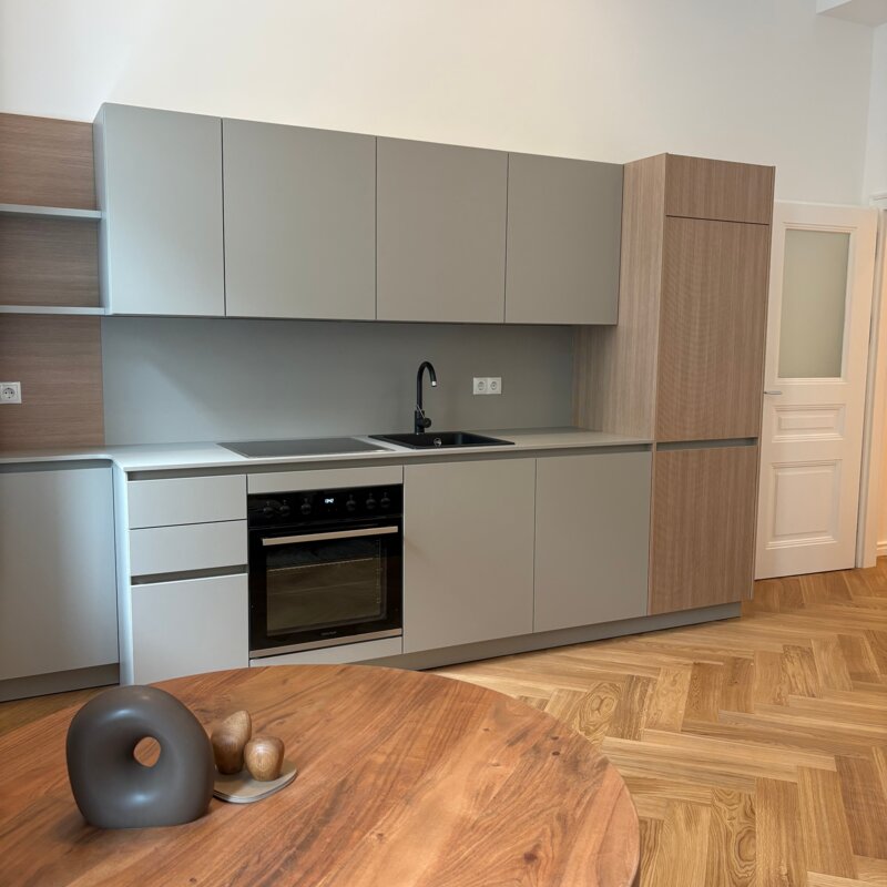Helle 1-Zimmer Wohnung mit moderner Einbauküche – Kurzzeitmiete & Wohnen auf Zeit für 1 bis 6 Monate in Wien