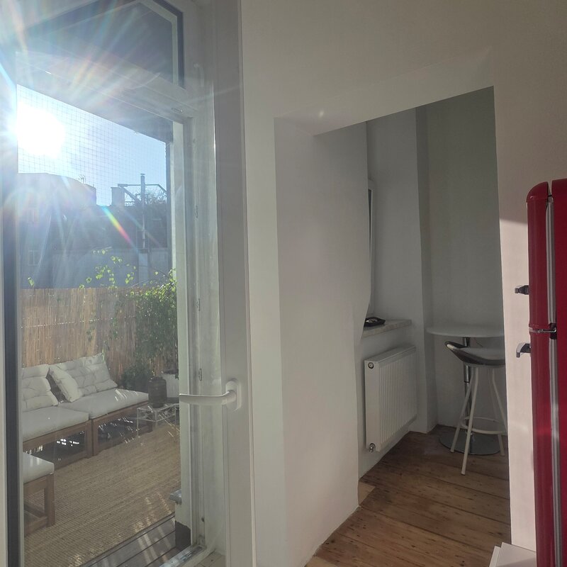 Sunny and big entrance room