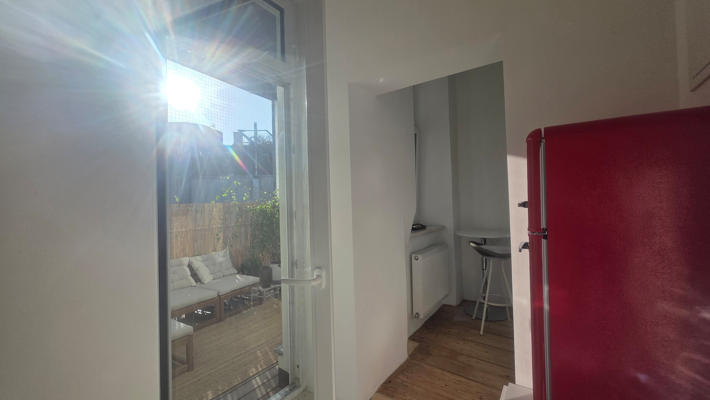 Sunny and big entrance room