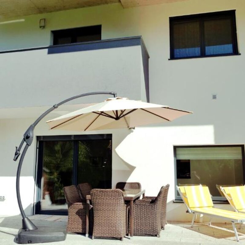 Terrasse mit Essbereich 